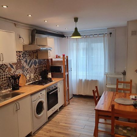 Rza Apartment Bistriţa Eksteriør billede