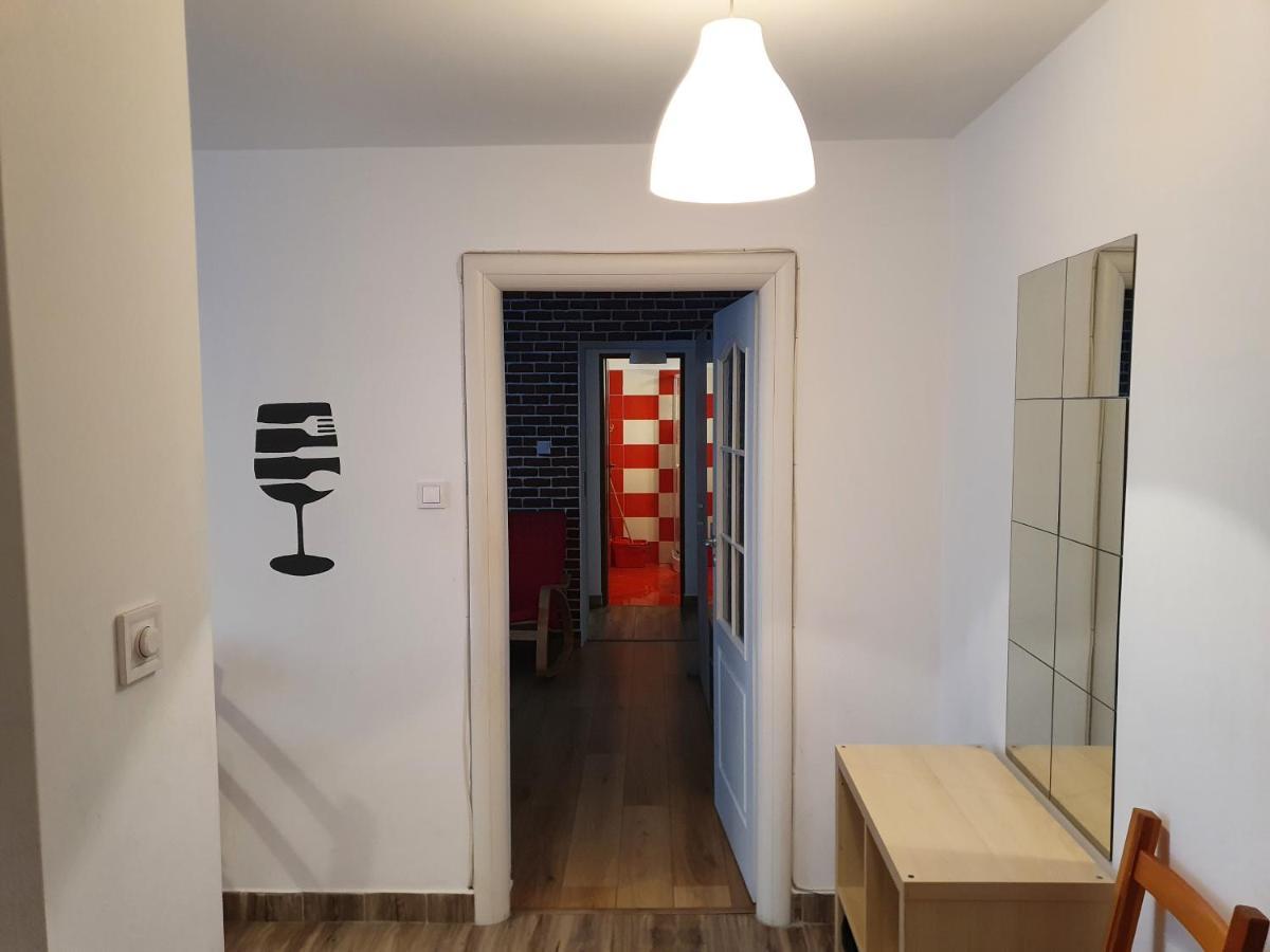 Rza Apartment Bistriţa Eksteriør billede